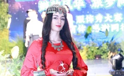 韩国女主播内部vip自带氏巾